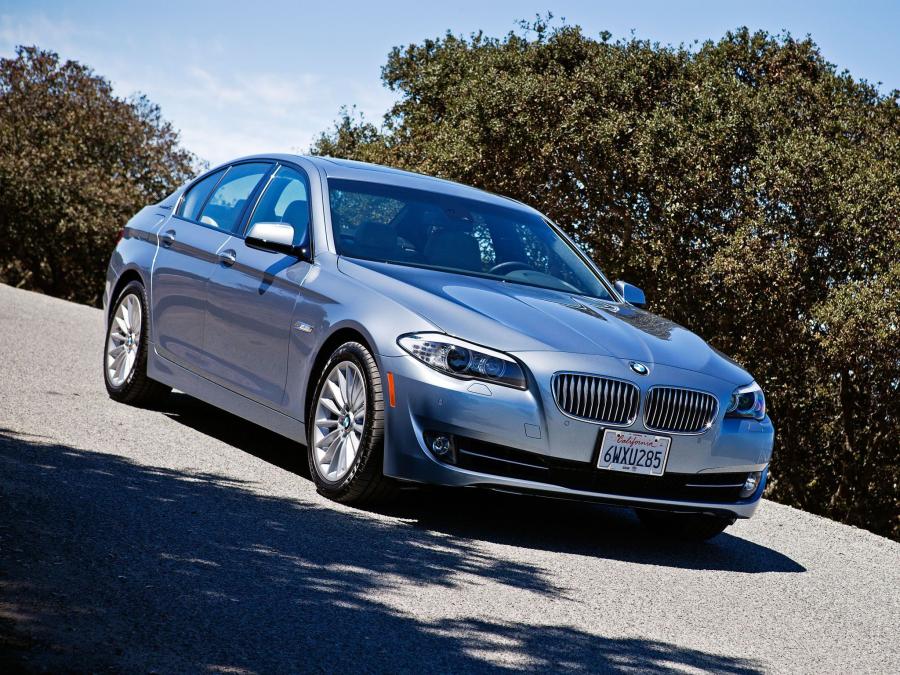  BMW ActiveHybrid 5 2012 года  (US) (фото 133 из 135)